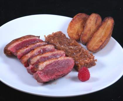 Magret de canard au miel et au vinaigre de framboise