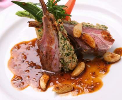 Magret de canard au vieux porto et aux échalotes
