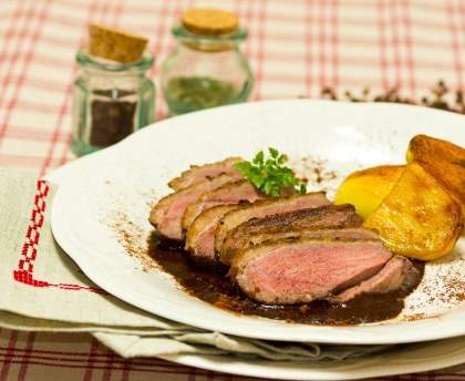 Magrets de canard aux patates douces et cacao
