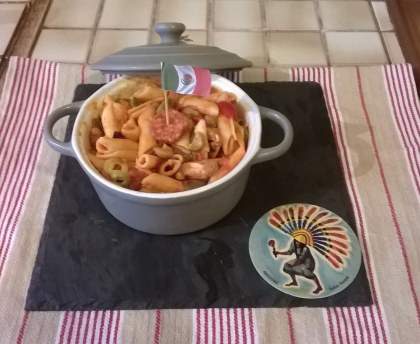 Marmite de pâtes et poulet à la mexicaine