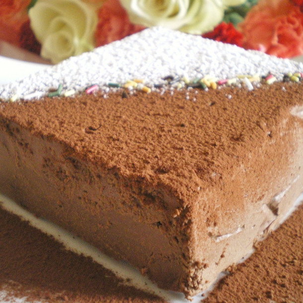 Marquise au chocolat et à la fleur d'oranger
