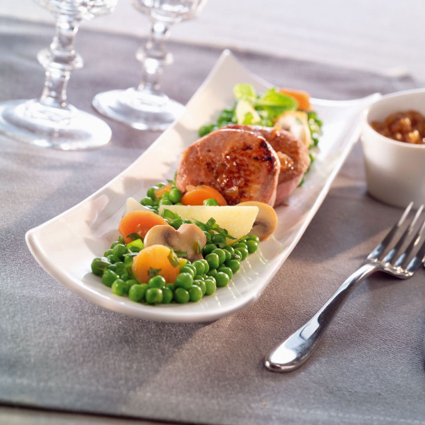 Médaillons de veau au miel, printanière à la menthe