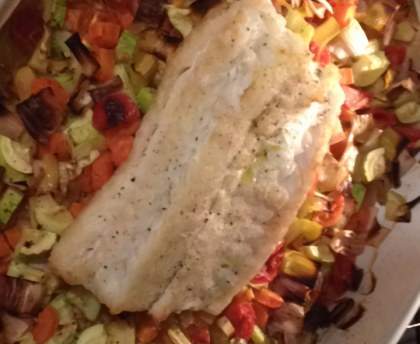 Merlu aux petits légumes et crème safranée