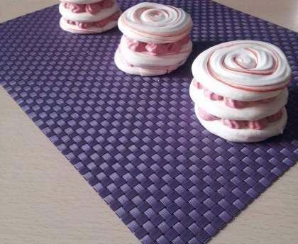Mille Feuilles Meringue Lemon Curd Framboise