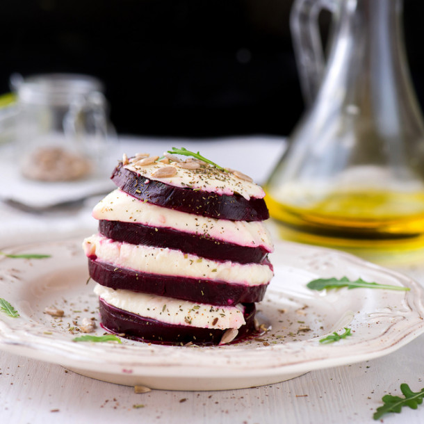 Millefeuille de betterave et mozzarella