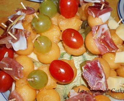 mini brochettes apéritives melon-chèvre