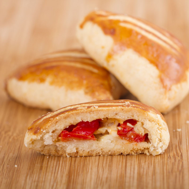 Mini burger à la tomate et au fromage de chèvre