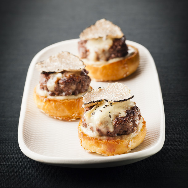 Mini Burger a la truffe par Le Camion Qui Fume 