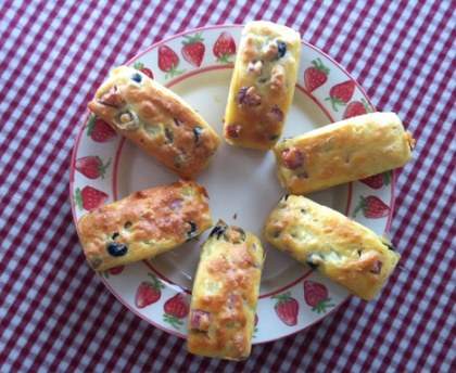 Mini cakes morteau-olives