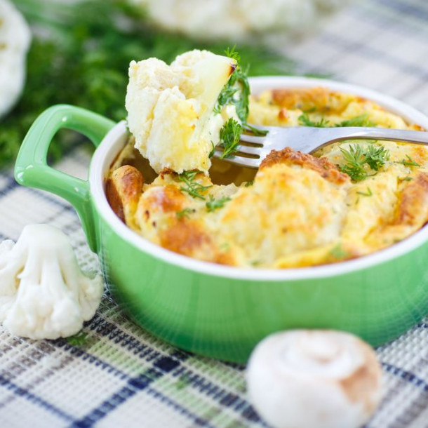 Mini cocottes de gratins de chou-fleur à la béchamel