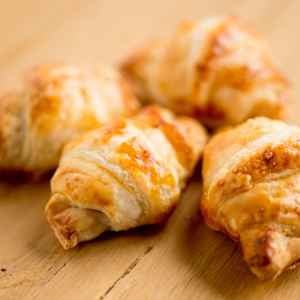 Mini croissant au jambon 