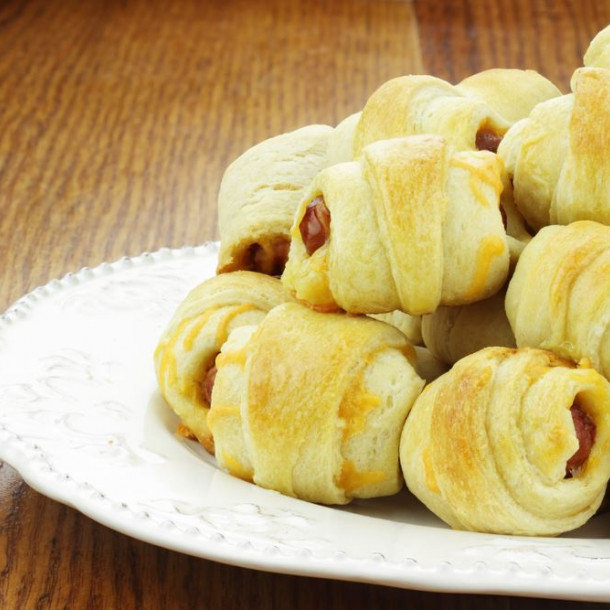 Mini-croissants à la saucisse