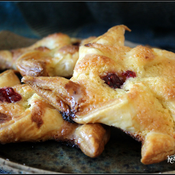 Mini-galettes façon moulins à vent à la frangipane et confiture