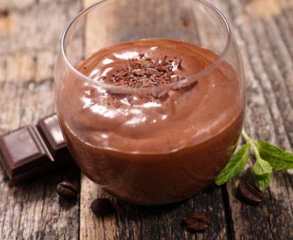 Mousse au chocolat à prise rapide (2 h)