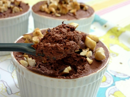 Mousse au chocolat et aux noisettes