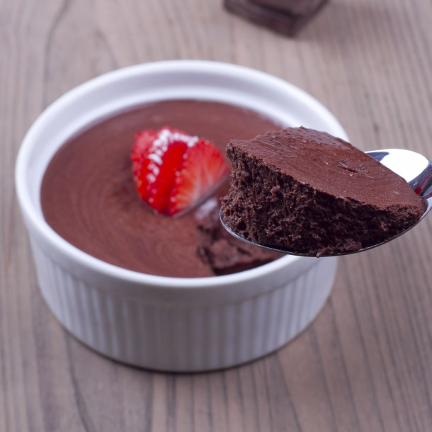 Mousse au chocolat simple et express en 10 min