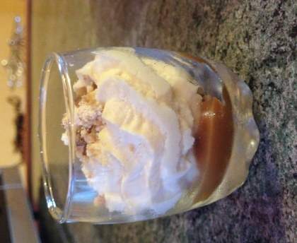Mousse aux biscuits et caramel au beurre salé