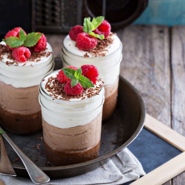 Mousse aux trois chocolats en bocal