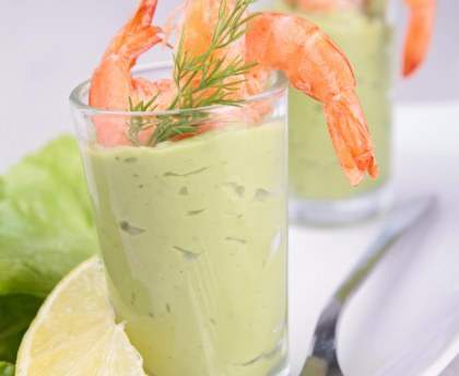 Mousse d'avocats aux crevettes