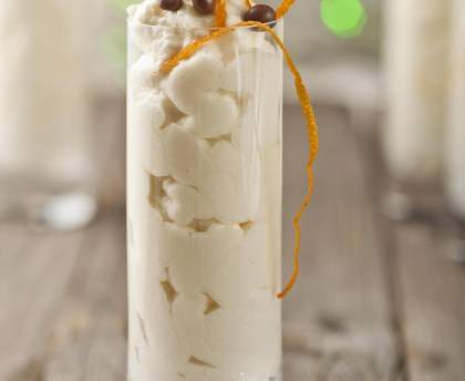 Mousse riche en chocolat blanc