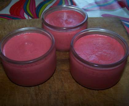 Mousses de framboises "à froid"