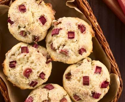 Muffins à la rhubarbe moelleux