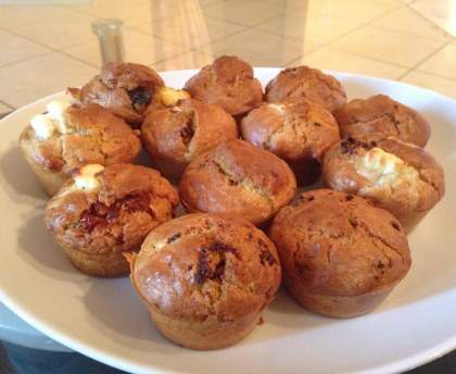 Muffins chèvre-tomates séchées et lardons