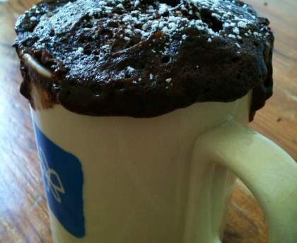 Mug cake (gâteau au micro-ondes, prêt en 5 minutes)