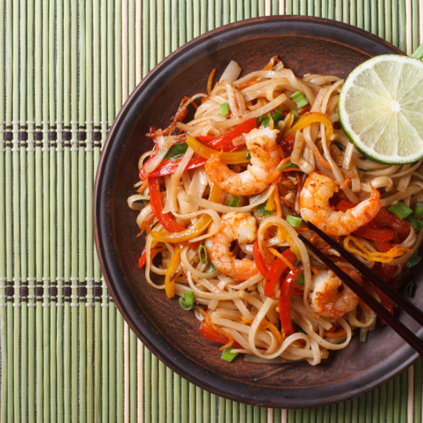 Nouilles chinoises et crevettes au Cookeo