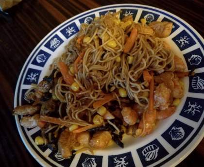 Nouilles chinoises poulet crevettes