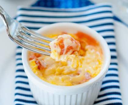 Oeuf cocotte au rôti de porc