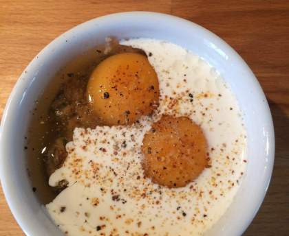 Oeuf cocotte au thon et aux échalotes
