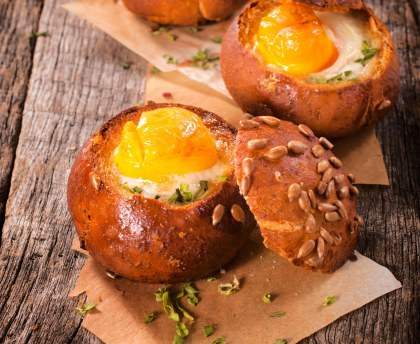 Oeufs cocotte en nid de pain