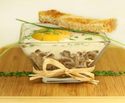 Oeufs cocottes aux cèpes