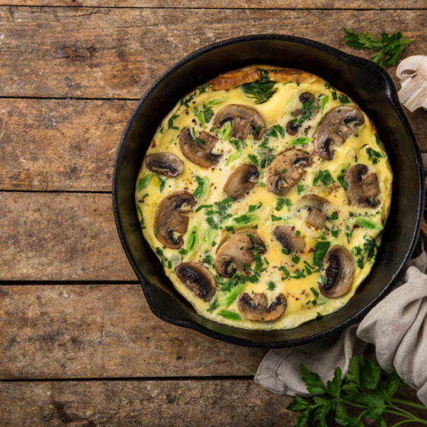 Omelette aux champignons de Paris