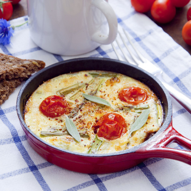 Omelette aux tomates cerises