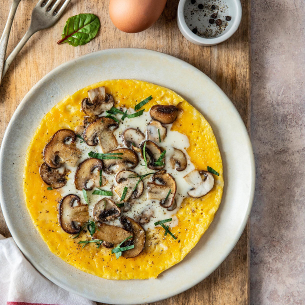 Omelette champignons et cancoillote