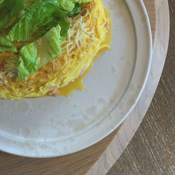 Omelette jambon fromage de Cyril Lignac