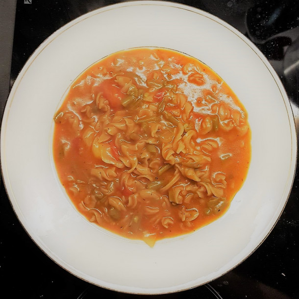 One-pot pasta vegan aux petits légumes