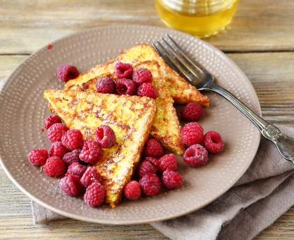 Pain perdu aux framboises