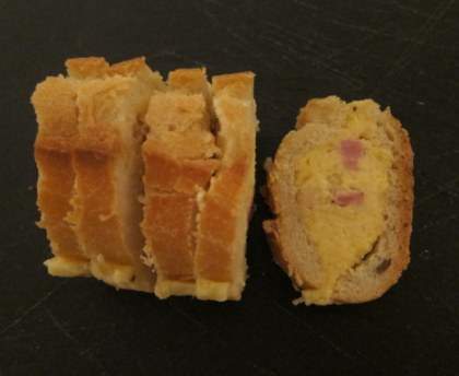 Pain surprise au St Moret et jambon
