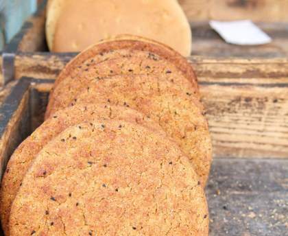 Pain tunisien (fabriqué dans un tabouna)