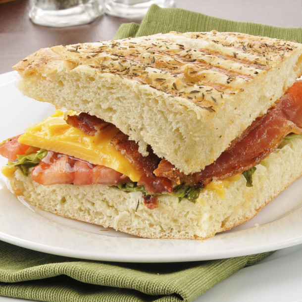 Panini rapide au bacon et fromage 