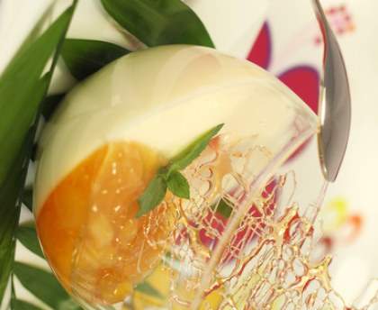 Panna cotta à l'ananas caramélisé