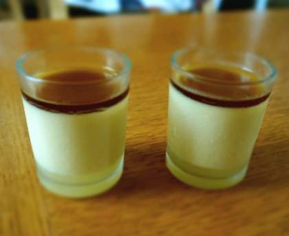 Panna cotta au citron et sirop de basilic