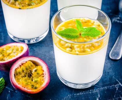Panna cotta aux fruits de la passion