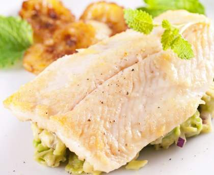 Papillotes de poisson à l'avocat