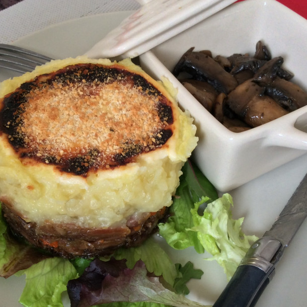 Parmentier de canard à la Créme de parmesan et cassolette de champignons