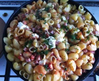 Pastasotto ou risotto de pâtes jambon feta