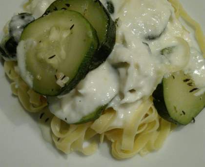 Pâtes aux courgettes et au chèvre